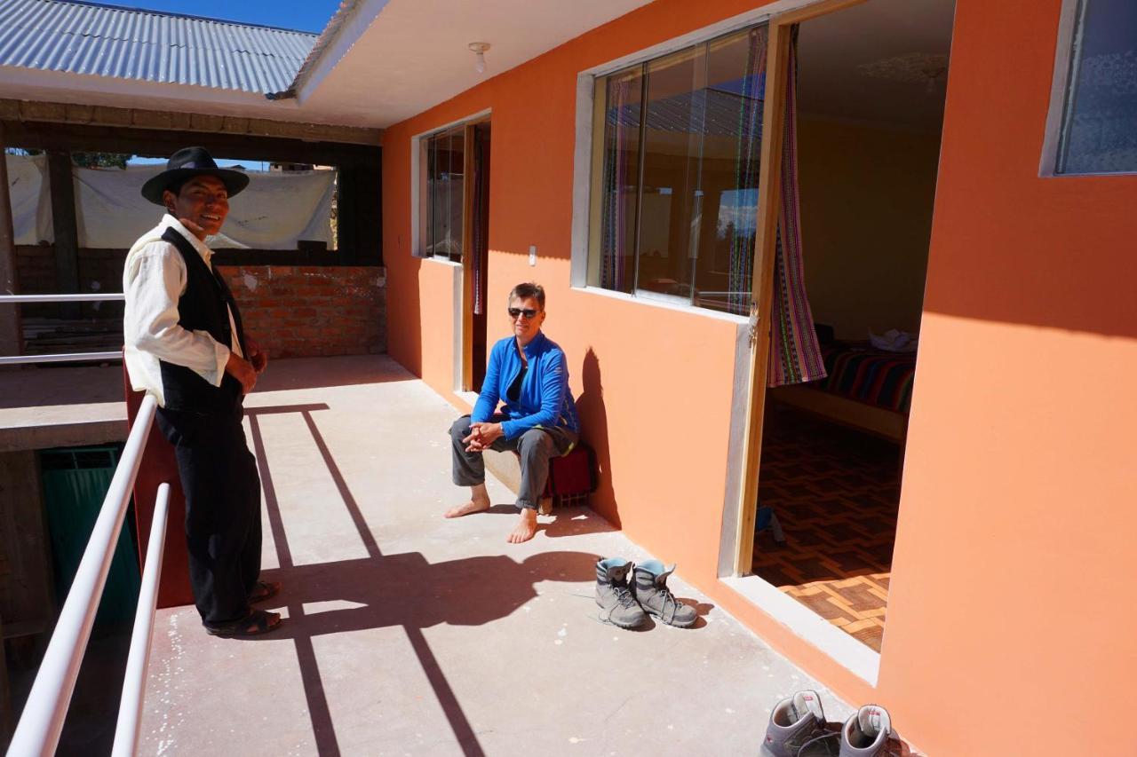 Tikawasi Homestay Comunidad Pueblo Isla Amantani Jose Luis Ocosuyo Εξωτερικό φωτογραφία